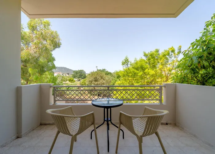 Villa Shady Tree
